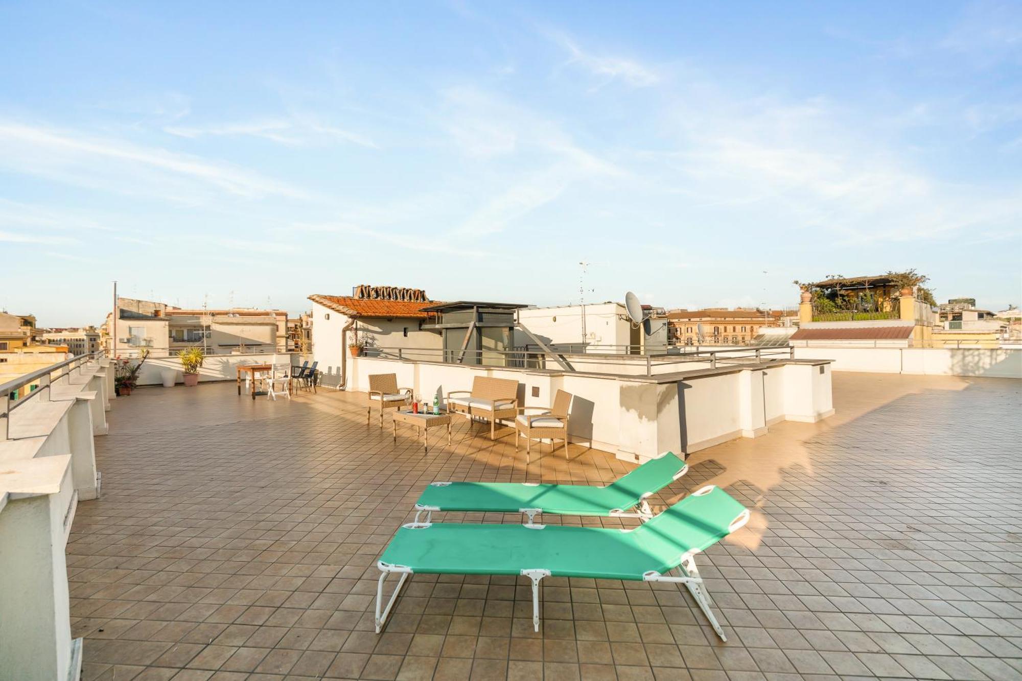 Penthouse In Exclusive Borgo Pio District Apartment Roma Exterior foto