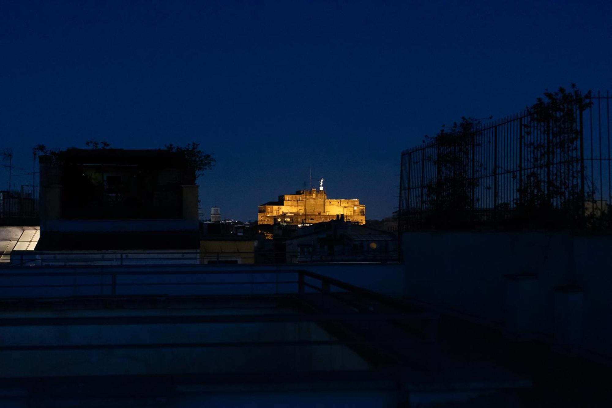 Penthouse In Exclusive Borgo Pio District Apartment Roma Exterior foto