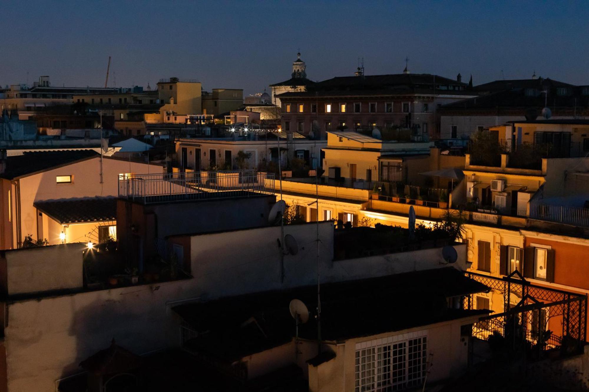 Penthouse In Exclusive Borgo Pio District Apartment Roma Exterior foto